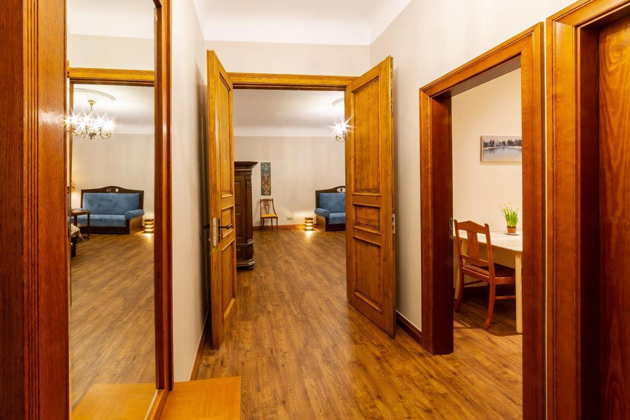 דירות ריגה Cozy Storie'S Ap, 47Sqm, Renovated 2020, Free Parking מראה חיצוני תמונה